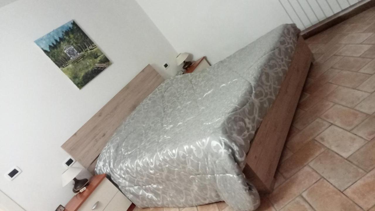 Nina House Apartment Imperia Luaran gambar